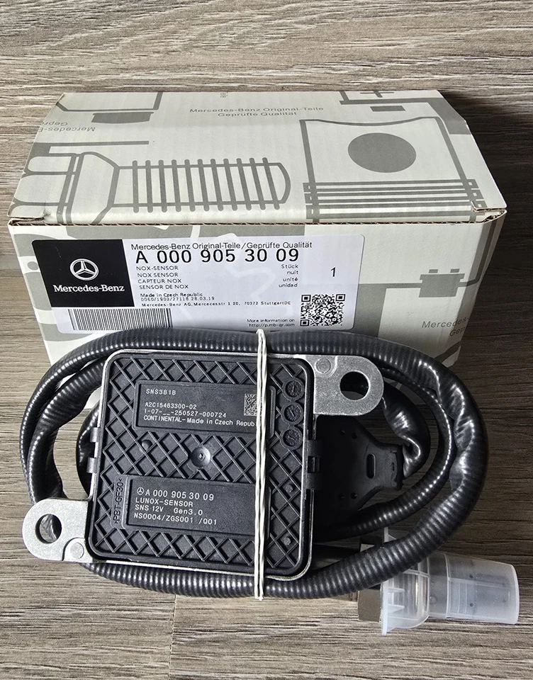 GENUINE NOX SENSOR FOR MERCEDES-BENZ C E G S CLA GLE A0009053009 A0009058011 - Immagine 1 di 1