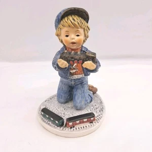 Goebel Todays Children Figurine Boy With Trains - Picture 1 of 12