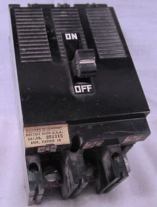 Square D 3 Phase Circuit Breaker, 15 Amp, 982315 3 Pole Used - Picture 1 of 2
