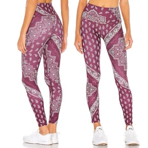 NEW $110 Splits59 Bardot High Waist 7/8 Leggings Sz Small Burgundy Bandana - Picture 1 of 14
