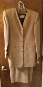 Traje chaqueta y falda para mujer Dana Buchman de 2 piezas 100 % seda espiga precio de venta sugerido por el fabricante 452,00 USD - Imagen 1 de 24