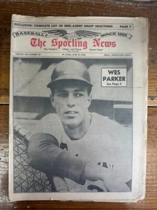 The Sporting News June 19, 1965 Wes Parker Cover Los Angeles Dodgers - Picture 1 of 2