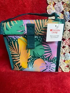 NWT Palm Design Everyday Living Girls Insulated Lunch Sack Over The Rainbow - Picture 1 of 4