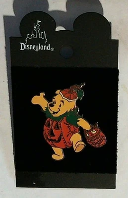 Prendedor de Halloween Disneyland Disneyana Winnie the Pooh metal esmaltado de 1,5 pulgadas Foto 1 de 2