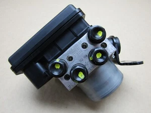 Ducati Hypermotard 950 SP 2022 1,918 miles ABS pump control module (12899) - Picture 1 of 8