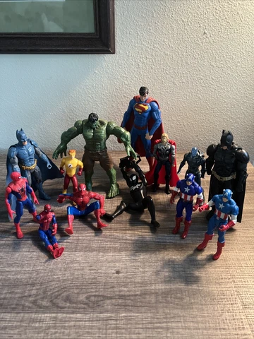 DC COMICS JLU BATMAN, SUPERMAN, FLASH HULK, Spider-Man & MORE, LOT OF 6 FIGS Cover