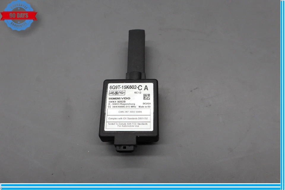 07-15 Jaguar XK XKR Radio Antenna Control Module 6G9T15K602CA Oem - Image 1 of 4