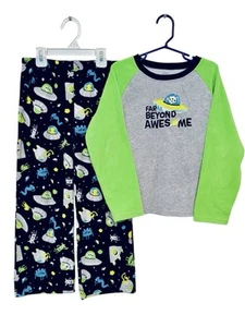 Carter's Boys Size 7 Spaceships & Aliens Soft Micro Fleece 2 Piece Pajamas Set - Picture 1 of 11