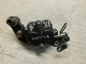 Freno freno delantero izquierdo VF1100C SC12 Magna V65 83-85  - Imagen 1 de 1