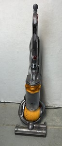 Dyson Vacuum Dc25 In Vacuum Cleaners 