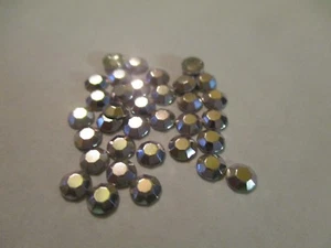 432  Pcs  (3 Grs) 3 mm Lavender Nail Heads Hotfix Iron-on  HF14 - Bild 1 von 3