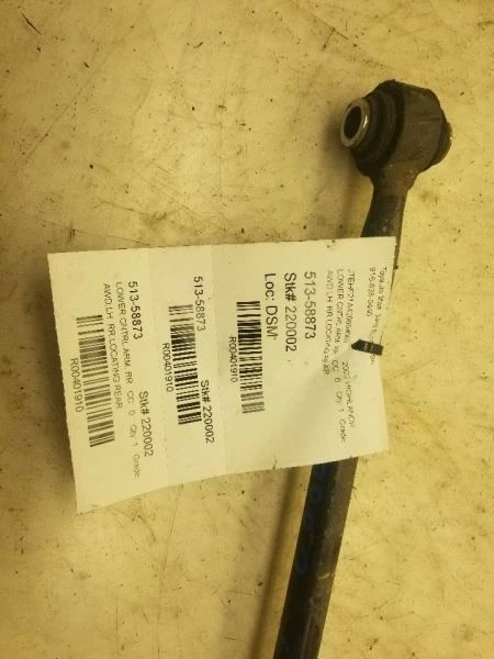 99 00 01 02 03 LEXUS RX300 BRAZO DE CONTROL INFERIOR LOCALIZADOR TRASERO Foto 1 de 4