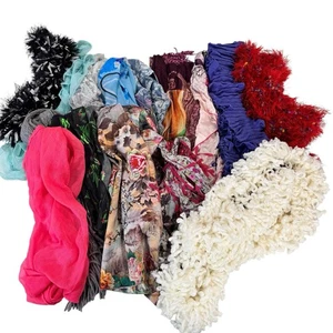 Lot of 16 Womens Fashion Scarves - Picture 1 of 7
