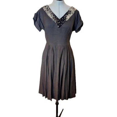 VTG 50s New Look Grey Wool Gabardine Beaded Mohair Collar Pinup Day Dress Sz 6/8 - Image 1 of 4