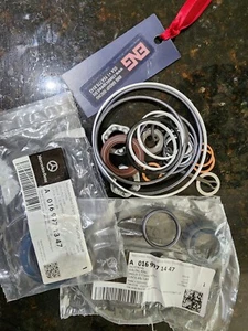 A3104600161 MBENZ-AMG W463 G500 G55 G63 POWER STEERING GEAR REPAIR KIT W460 W463 - Picture 1 of 24