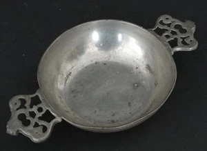 1700's 1800's Antique HALLMARKED American ? PEWTER PORRINGER Marked EC & ROOSTER - Picture 1 of 4