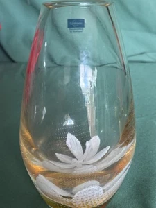 Caithness Scotland Floral Handmade Art Glass Vase 6-1/2” tall - Picture 1 of 8