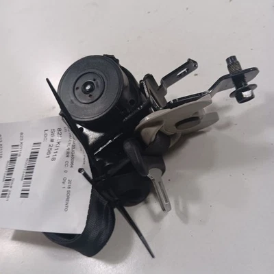Correa de cinturón de seguridad Kia Sorento retractor trasero pasajero derecho 2018 2017 2016 Foto 1 de 4