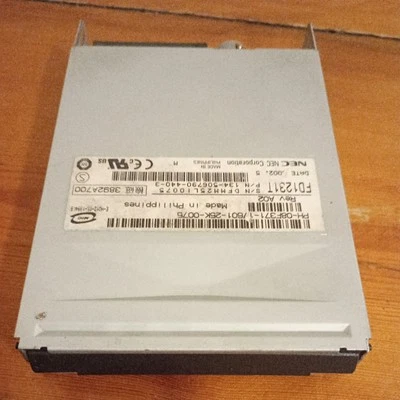 NEC FD1231T Beige 3.5" 1.44MB HD Floppy Disk Drive - NO FRONT BEZEL - Untested - Image 1 of 4