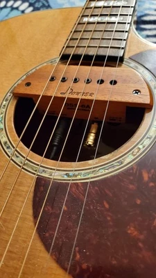 Donner DSS-6A Acoustic Guitar Pickup Active Mic With Volume Tone Control Wooden - Image 1 of 4