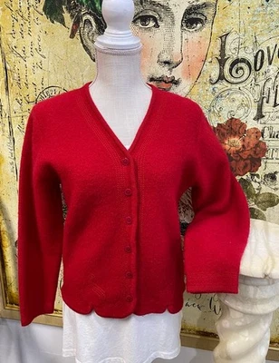 Pendleton 100%  Wool Cropped V-Neck Red Cardigan Sweater Women’s S petite - Image 1 of 4