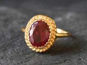 3.00 Ct Oval Cut Natural Ruby & Engagement Wedding Ring 14k Yellow Gold Size 8 - Picture 1 of 9