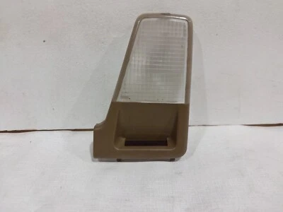 Volvo 850 C70 S70 V70 Roof Map Dome Light Vanity Lamp Lens Right 1372998 Beige - Image 1 of 4