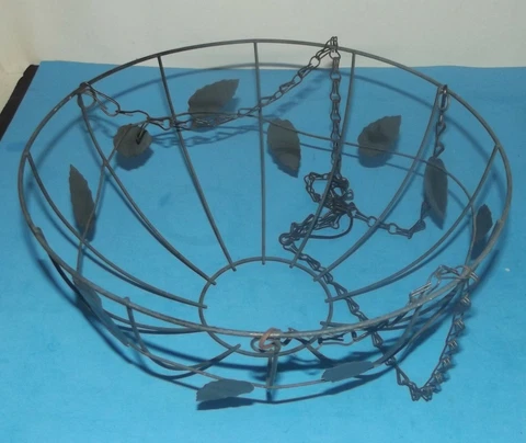 Wire Hanging Basket Fruit Veggies Black Metal with Decorative Leaves 6"x12" Cover