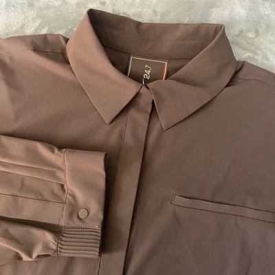 Nike Dri Fit 24.7 Womens XL Brown Long Sleeve Button Up Shirt Top NWT Gift - Image 1 of 4