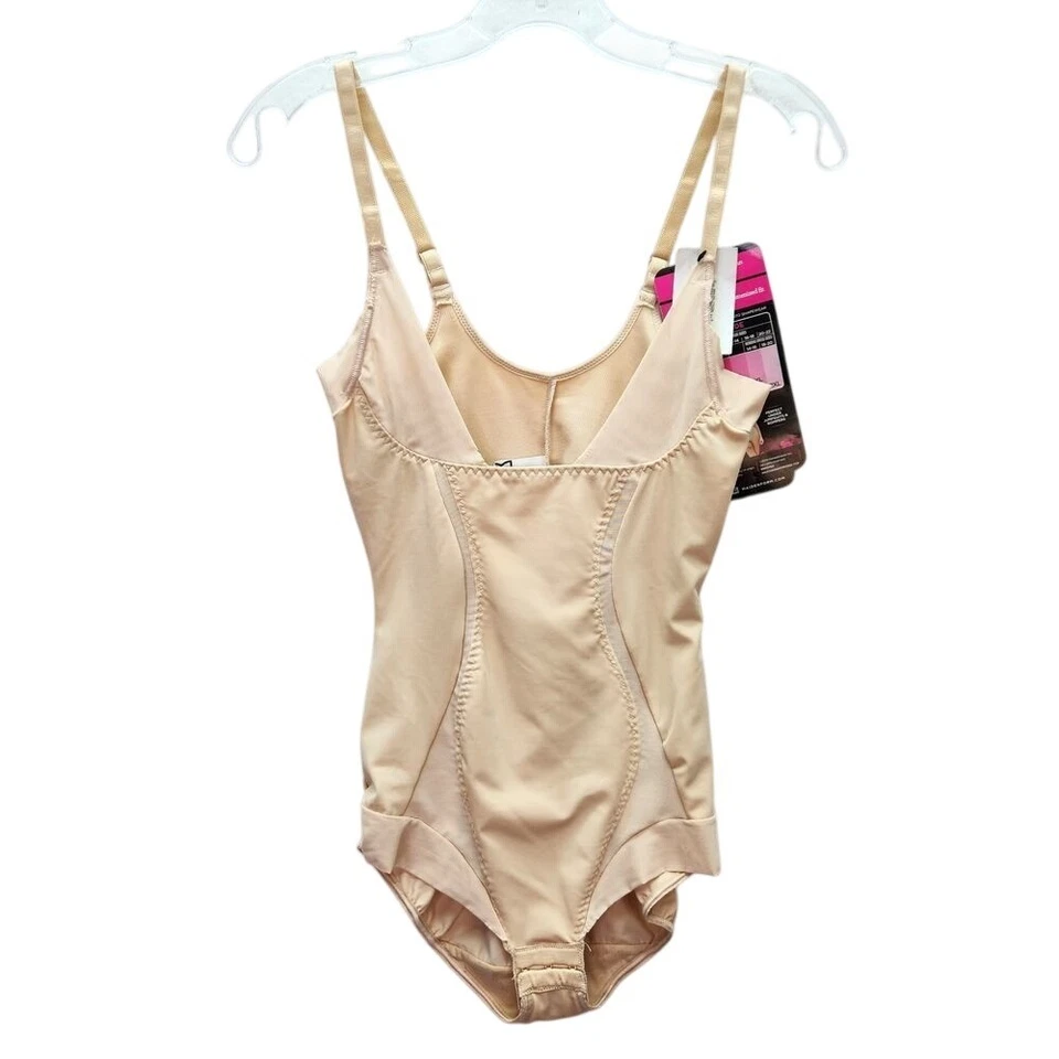 Prendas moldeadoras Maidenform para mujer S bases firmes torsette DM5004 nude bodybriefer Foto 1 de 4