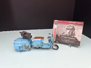 Hasbro Transformers Autobot Sqweeks L'ultimo cavaliere Modellino Classe Deluxe - Foto 1 di 15