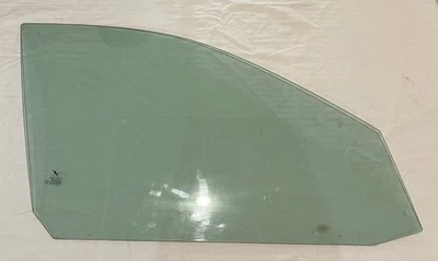 Genuine Saab 9-3SS (9440) 03-11 4D Right Front Door Window Glass 12785671 - Image 1 of 3