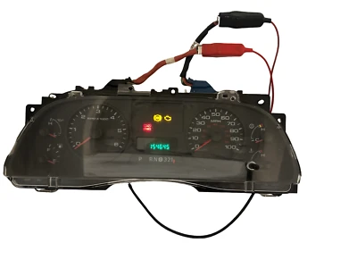 Speedometer Instrument Cluster 06 07 Ford F250/F350SD GAS Gauges 154,645 Miles - Image 1 of 3