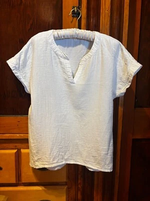 Camisa para mujer Mododoc blanca de algodón manga corta cuello en V talla grande Foto 1 de 4