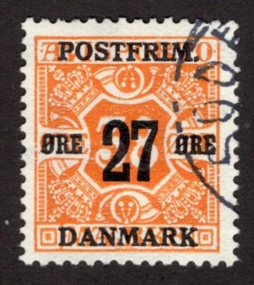 DINAMARCA 1918 SC #152 - VF U P-14x14,5, 27º en 38º CV $110,00 *Sellos de bahía* Foto 1 de 2