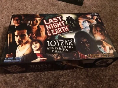Lote!!! Jogo de tabuleiro Last Night On Earth aniversário de 10 anos + 3 expansões - Imagem 1 de 4