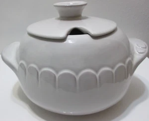 Vintage Frankoma Pottery Soup Tureen with Lid # 246 White Sand 6 3/4" Tall - Picture 1 of 9