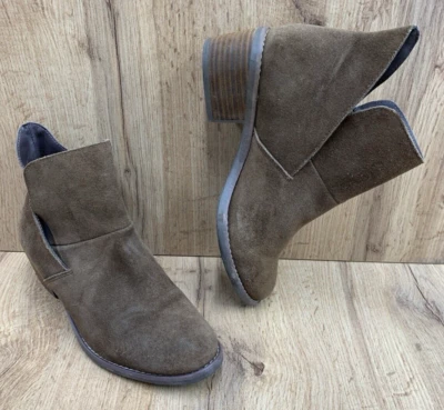 Bota Chelsea Me Too Zest 14 Tobillo Para Mujer Talla 6.5 M Marrón Gamuza Puntera Almendra Foto 1 de 4