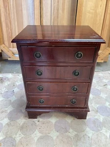 Vintage Antique Brown Wooden 3 Drawer Chest Bedside Cabinet Table Office Storage - Picture 1 of 10