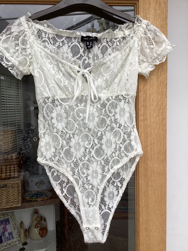 New Look Cream Floral Lace Effect Bodysuit Body Blouse Size 10 - Image 1 of 1
