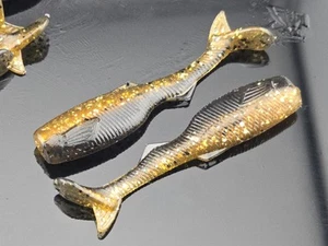 (16) - 2" Mighty Minnow "Ojo de Tigre" GRUBS CEBO PLANTILLAS CRAPPIE PANFISH - Imagen 1 de 1