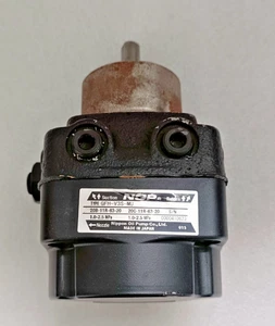 Bomba de aceite Nippon GFH-V3S-MU (NUEVA) - Imagen 1 de 8