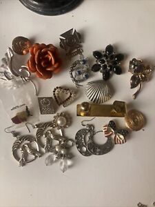 Vintage Lots of Brooches , Earrings, Pins