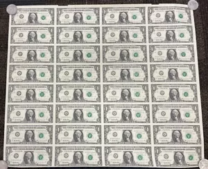 UNCUT SHEET of 1995 One Dollar Federal Reserve Notes 32x $1 RARE #77475 - Picture 1 of 2