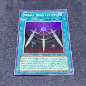 Yu gi oh Spada Rivelatrice SUPER RARA LDD-I081 Near Mint - Imagen 1 de 4