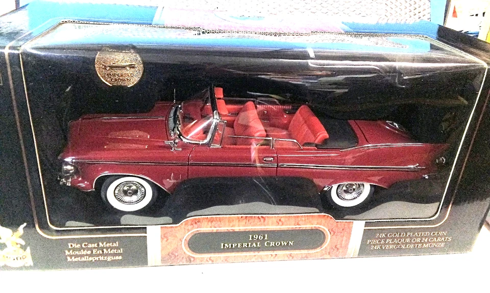 1961 Chrysler Imperial 1/18 Diecast Yat Ming Road Signature  - Image 1 of 2