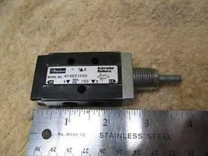 Válvula de control de aire manual Parker 414931000, 3 puertos, 1/8 de pulgada NPT, C5 - Imagen 1 de 6
