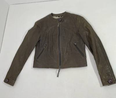 Chaqueta mediana de cuero marrón Coach para mujer talla 2 cremalleras desgastadas hecha en Turquía Foto 1 de 4