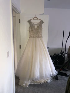 Diane Legrand Wedding Dress Size 12 – NEVER WORN – Unaltered Bridal Gown - Picture 1 of 8
