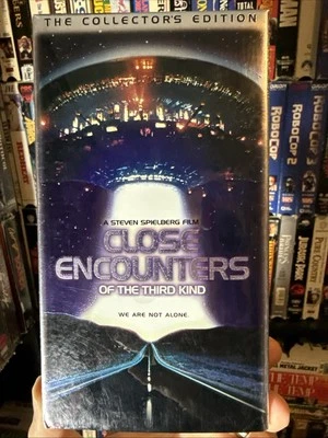 Close Encounters Of The Third Kind 1977 VHS Rare Collector’s Edition NON RENTAL  - Image 1 of 4